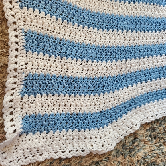 Crochet Blanket - Picture 3 of 5